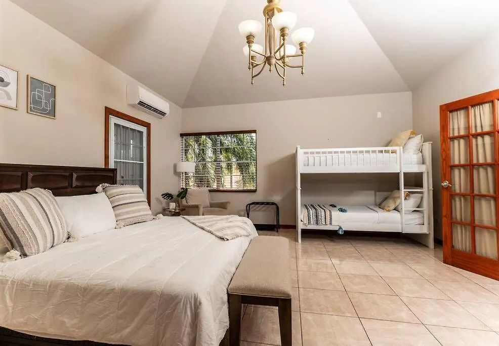 Enjoy Rare Huge Pool 4Br Perfect For Families! Villa Aguada Vakantiehuis